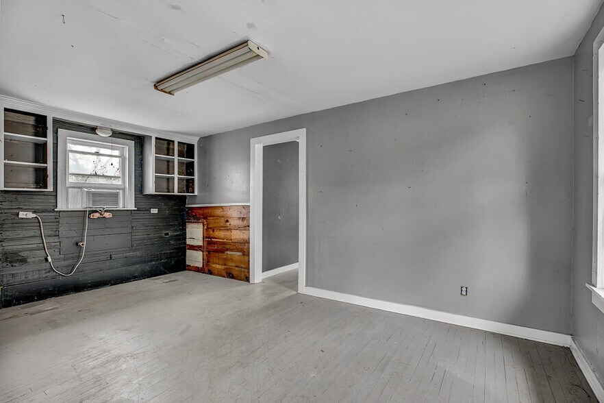 More Photos Of 650-664 S Seguin Ave, New Braunfels Land For Sale
