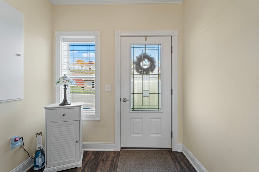 More Photos Of 501 E Franklin St, Endicott Apartments For Sale