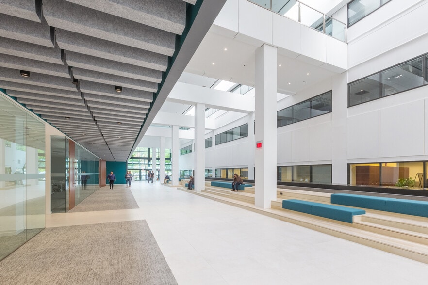More Photos Of 150 N Radnor Chester Rd, Radnor Coworking Space