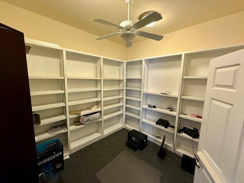 More Photos Of 201 S Lakeline Blvd, Cedar Park Medical For Sale