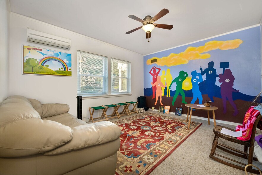 More Photos Of 246 S Church St, Grass Valley Specialty For Lease