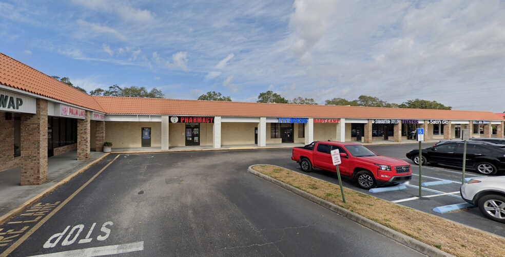 More Photos Of 32752-32888 US Highway 19 N, Palm Harbor General Retail For Lease