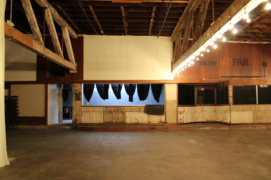 More Photos Of 500 Ouachita Ave, Hot Springs National Park Storefront Retail Office For Sale