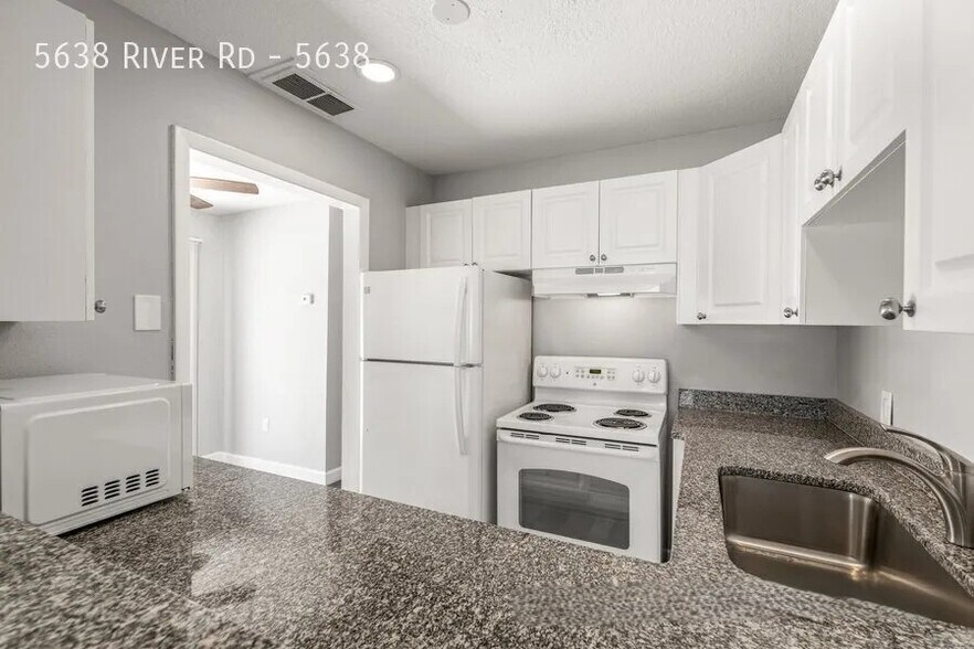 More Photos Of 5636-5654 River Road, New Port Richey Apartments For Sale