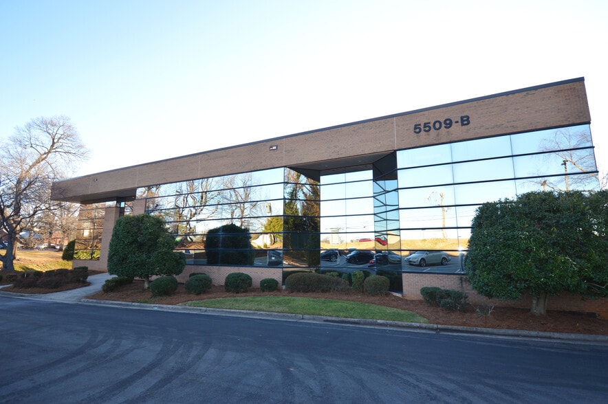 Primary Photo Of 5509 W Friendly Ave, Greensboro Office For Lease