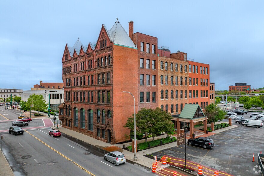 More Photos Of 126 N Salina St, Syracuse Office For Lease