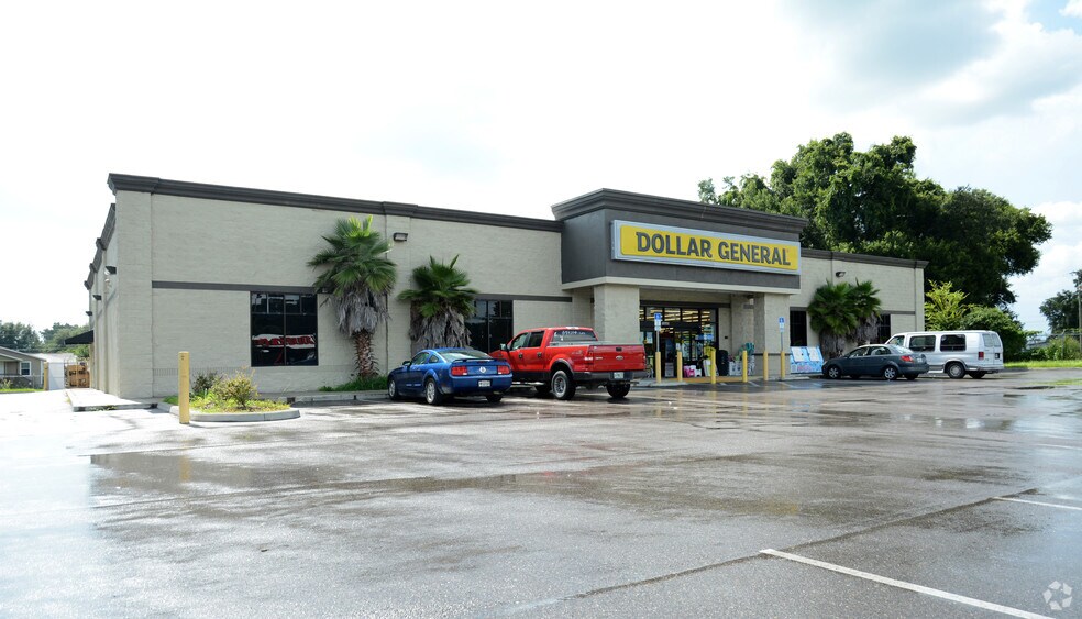 Primary Photo Of 14645 7th St, Dade City Freestanding For Sale