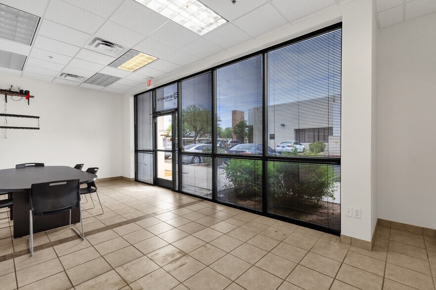 More Photos Of 70 N McClintock Dr, Chandler Medical For Sale