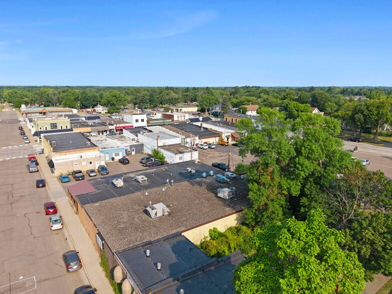 More Photos Of 118 Railroad Ave NE, Mora General Retail For Sale