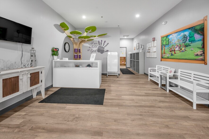 More Photos Of 101 Fairfield Dr, Nicholasville Daycare Center For Sale