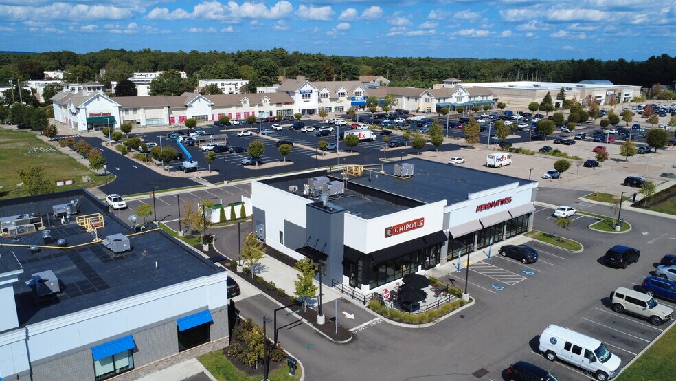 More Photos Of Post Rd, North Kingstown Unknown For Lease