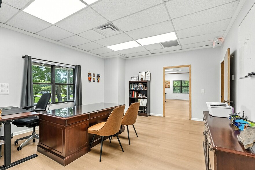 More Photos Of 8431 Baymeadows Way, Jacksonville Loft Creative Space For Lease