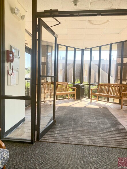 More Photos Of 389 John Downey Dr, New Britain Light Manufacturing For Sale