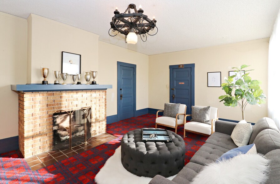 More Photos Of 6401 Ruby St, Los Angeles Loft Creative Space For Sale