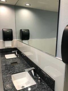 More Photos Of 1701 Westwind Dr, Bakersfield Office For Lease