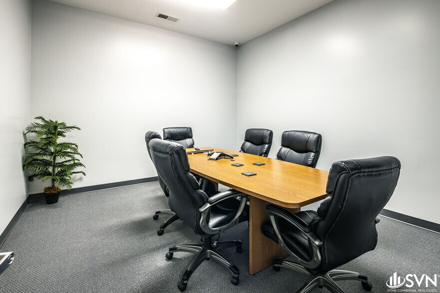 More Photos Of 203-205 Fairfield Dr, Nicholasville Office For Lease