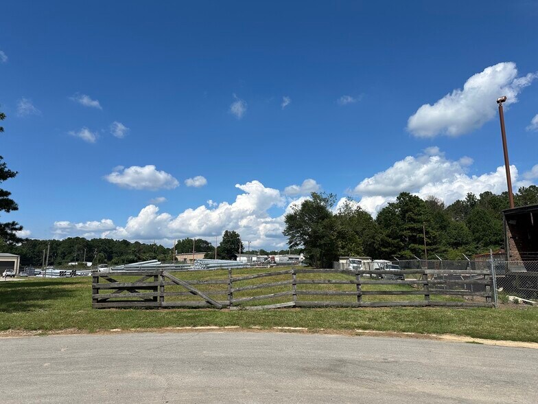 More Photos Of 0 Georgia Industrial Ave., Carrollton Land For Lease