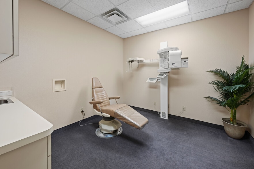 More Photos Of 6536 S McCarran Blvd, Reno Medical For Sale