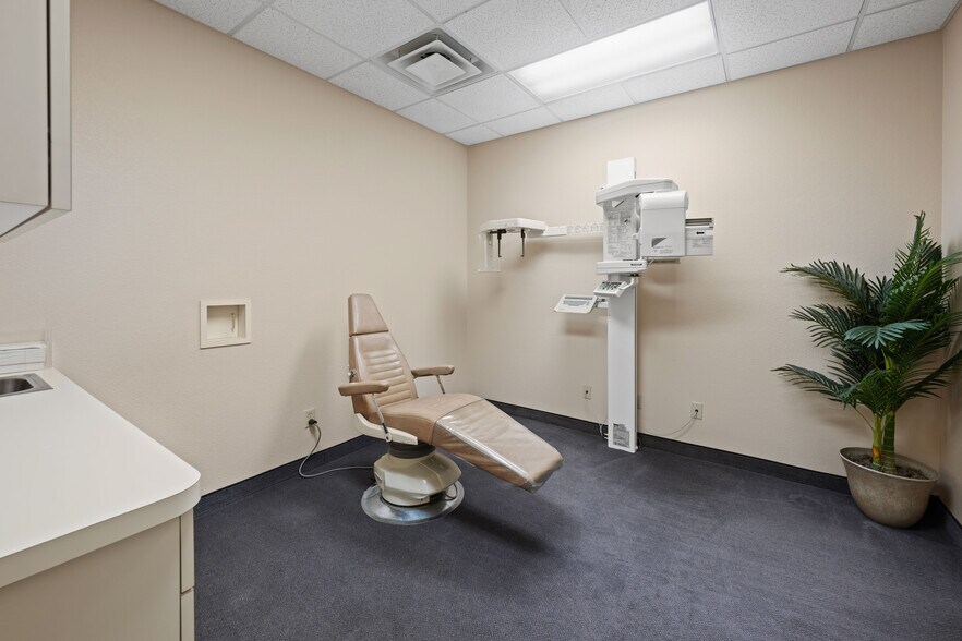 More Photos Of 6536 S McCarran Blvd, Reno Medical For Sale