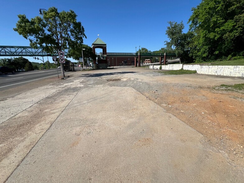 Primary Photo Of 261 Riverside dr, Clarksville Land For Sale