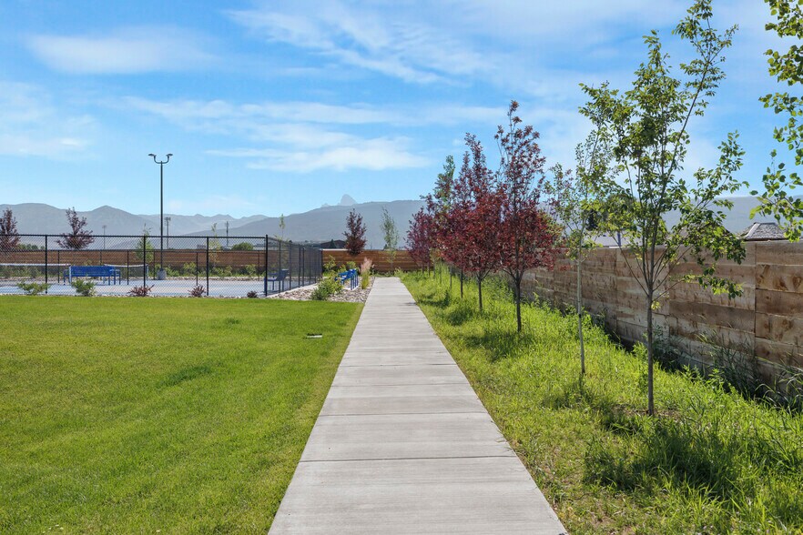 More Photos Of 201 E Ross Ave, Driggs Multifamily For Sale