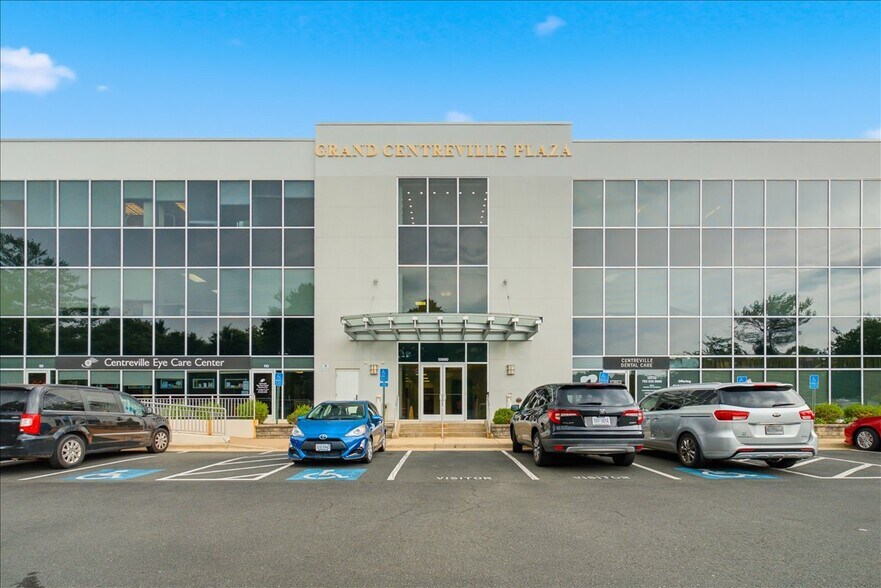 More Photos Of 13880 Braddock Rd, Centreville Medical For Lease