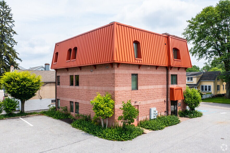 Primary Photo Of 15 Reese Ave, Newtown Square Office For Lease