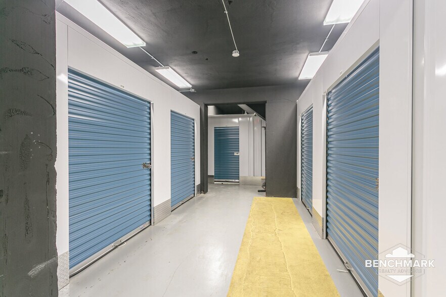 More Photos Of 169-171 Flanders St, Rochester Self Storage For Sale
