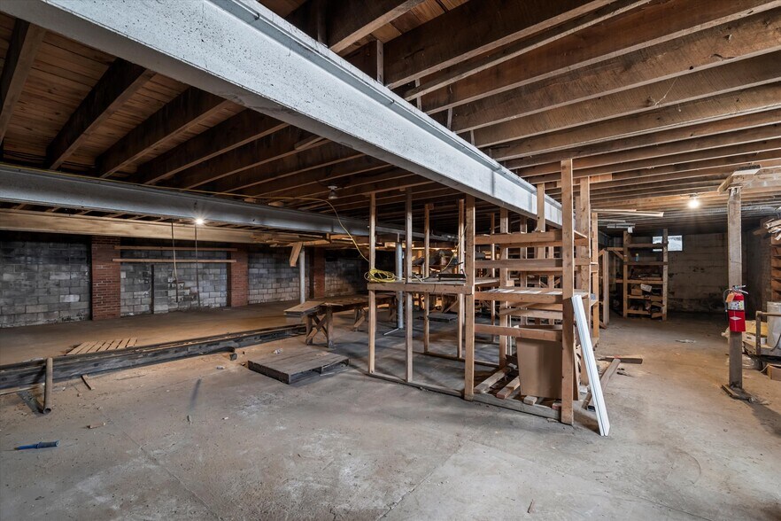 More Photos Of 309 Main St, Emlenton General Retail For Sale