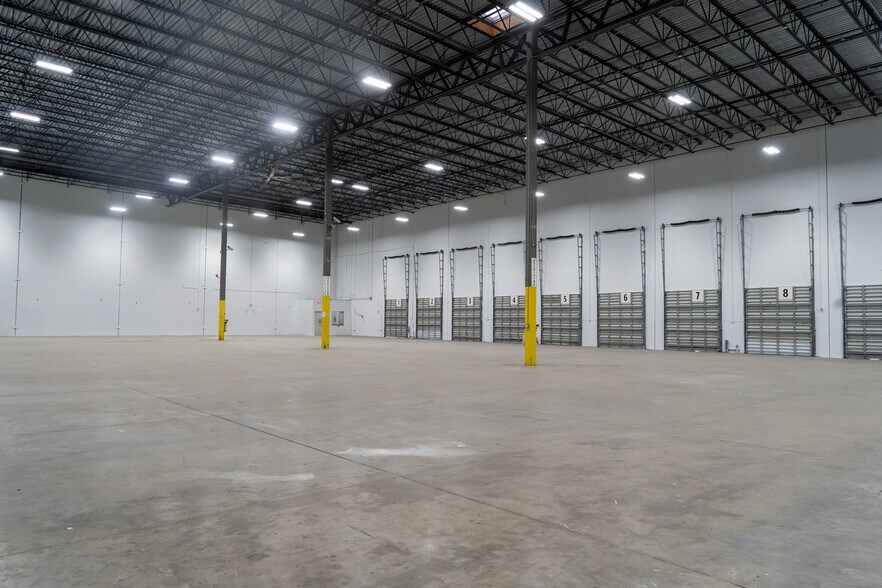 More Photos Of 3400 SW 20th St, Pembroke Park Warehouse For Lease