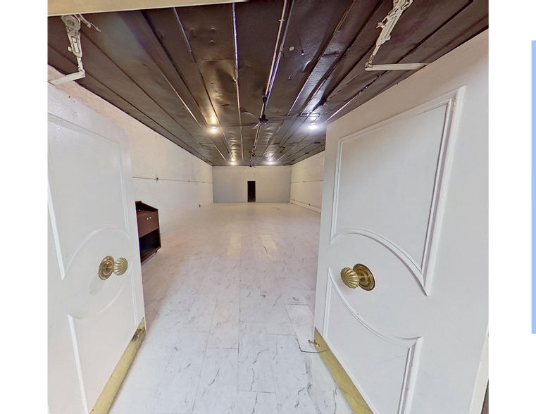 More Photos Of 211 E 123rd St, New York Warehouse For Lease