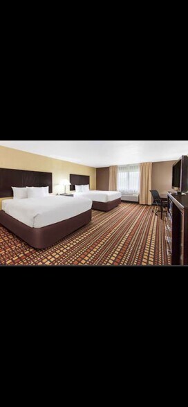 More Photos Of 3202 E Kimberly Rd, Davenport Hotel For Sale