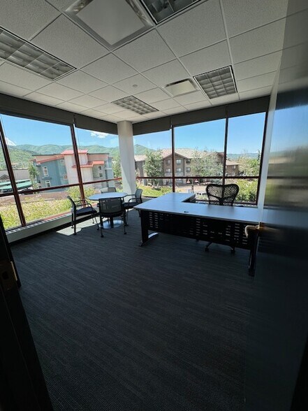 More Photos Of 1441 W Ute Blvd, Park City Office For Lease