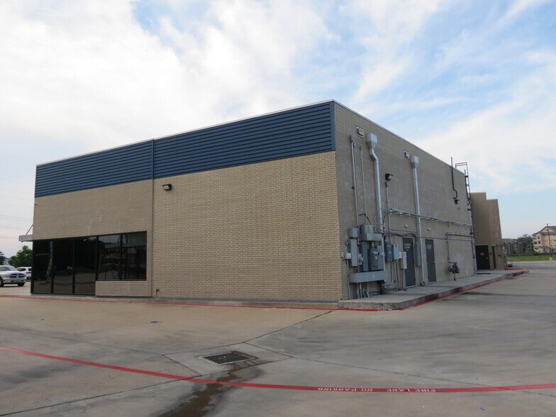 More Photos Of 20434 Kuykendahl Rd, Spring Freestanding For Sale