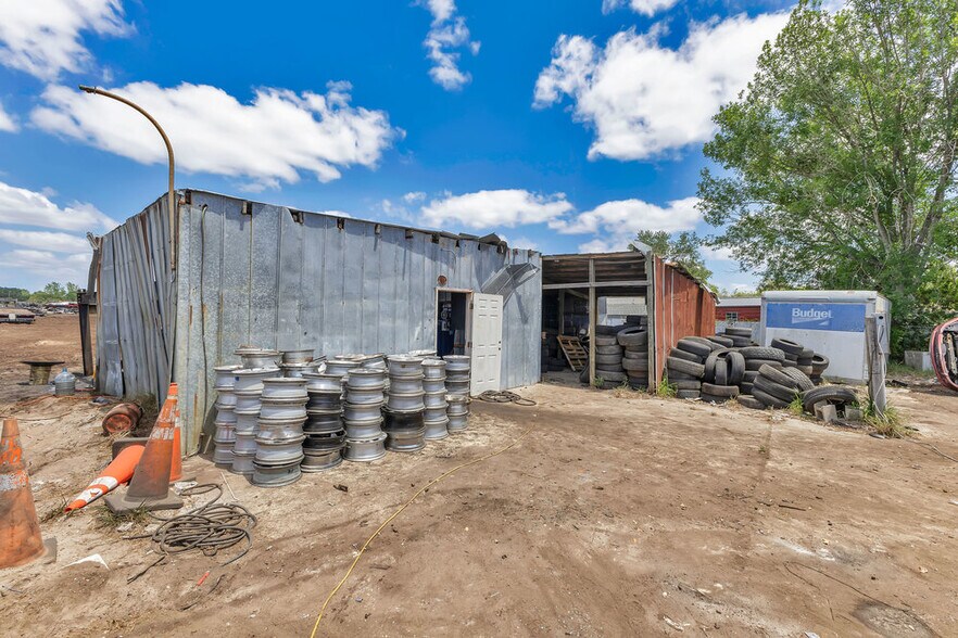 More Photos Of 205 Bomber Rd, Winter Haven Land For Lease