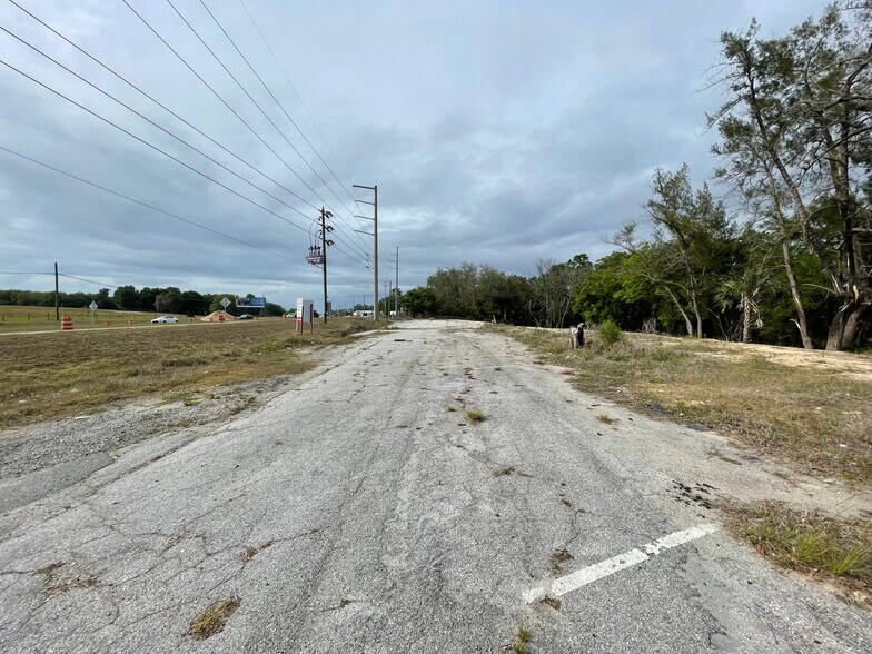 More Photos Of 2011 US Highway 441/27, Fruitland Park Land For Sale