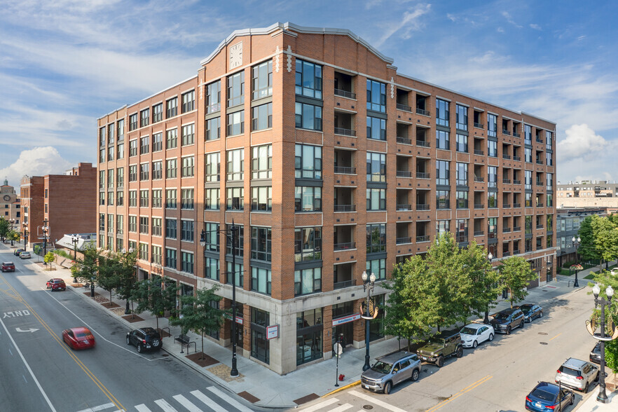 Primary Photo Of 2300 S Michigan Ave, Chicago Apartments For Lease