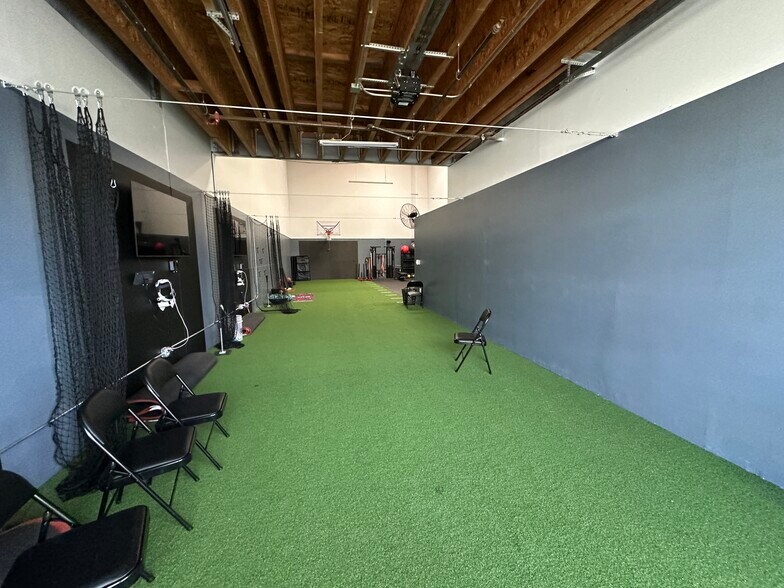 More Photos Of 861 Harold Pl, Chula Vista Research And Development For Sale