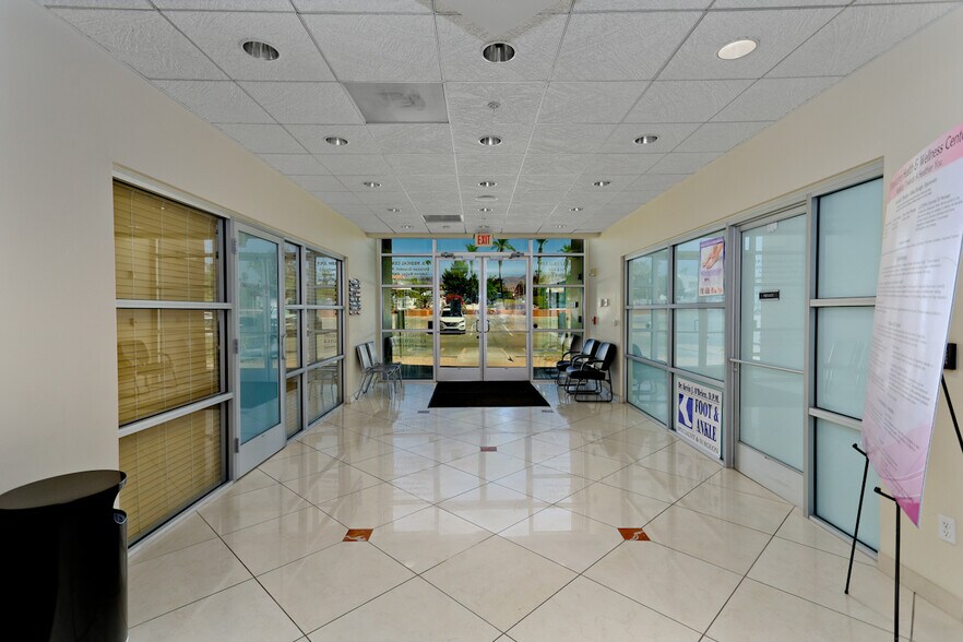 More Photos Of 297 S Lake Havasu Ave, Lake Havasu City Medical For Lease