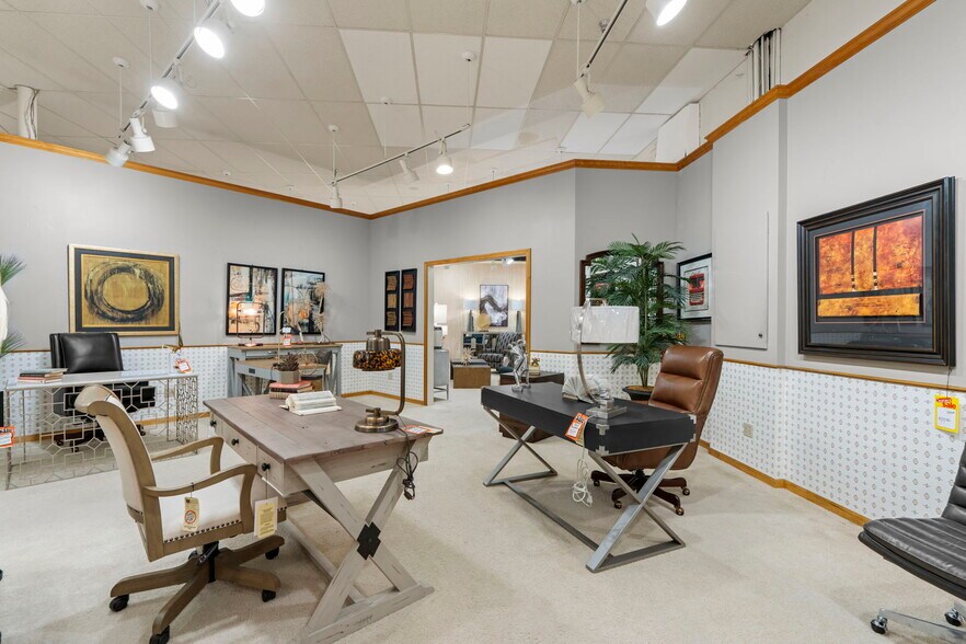 More Photos Of 334 County Road 81, Osseo Storefront Retail Office For Sale