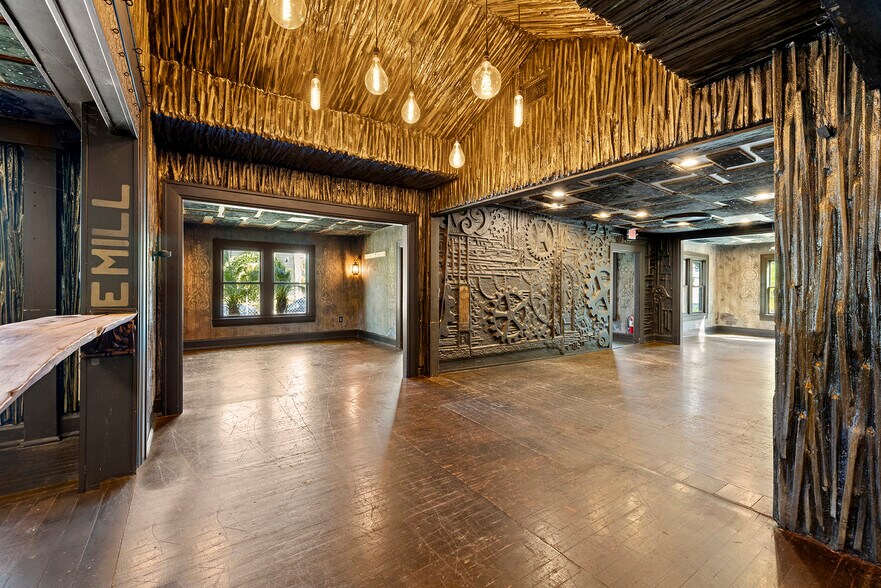 More Photos Of , Tampa General Retail For Sale