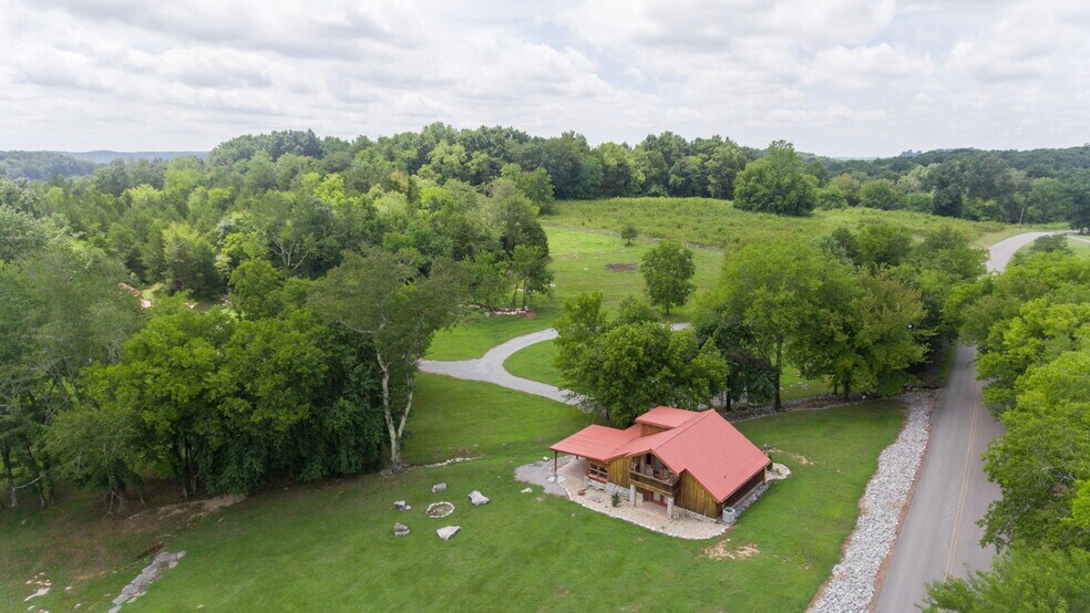 More Photos Of 177 Providence Rd, Fayetteville Specialty For Sale
