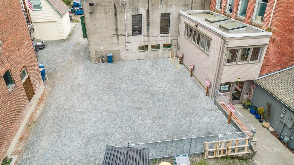 More Photos Of 1116 1st St, Snohomish Storefront For Lease