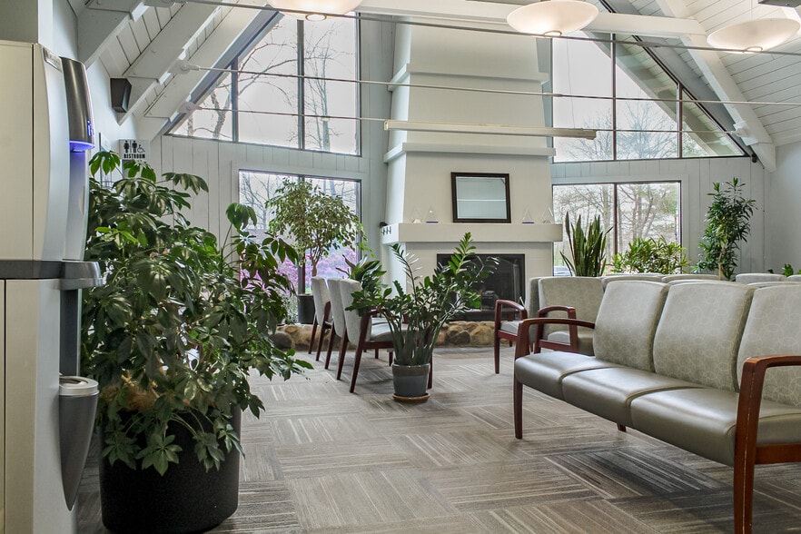 More Photos Of 244 Western Ave, South Portland Medical For Sale