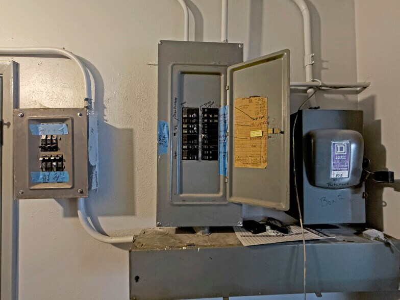 More Photos Of 14 N 10th St, Temple Research And Development For Sale