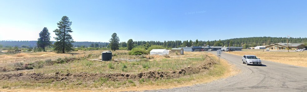 Primary Photo Of 256 1st Ave, Chiloquin Land For Sale