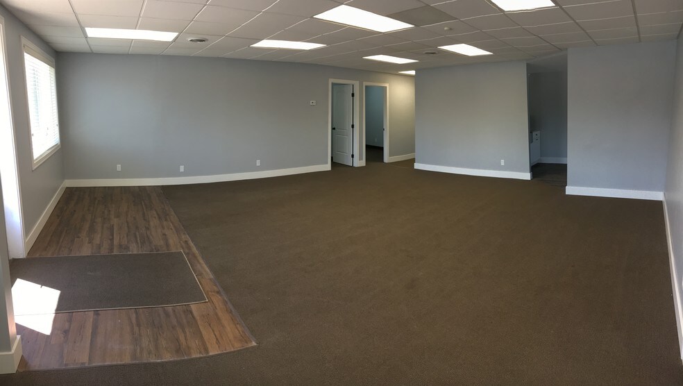 More Photos Of 735 Crofton St SE, Grand Rapids Warehouse For Lease