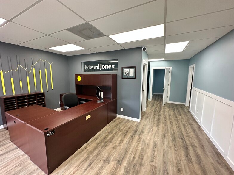 More Photos Of 10625 N Military Trl, Palm Beach Gardens Office For Sale