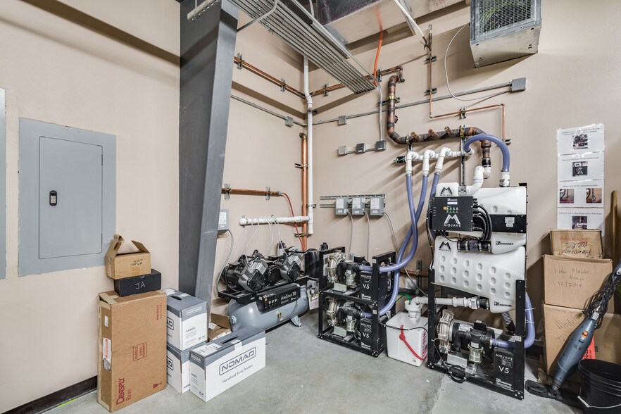 More Photos Of 23750 FM 1314 Rd, Porter Office For Sale