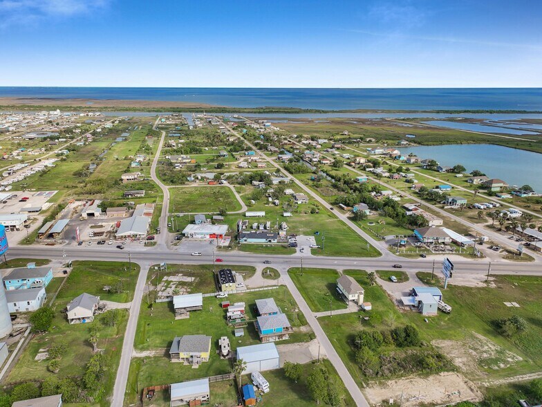 More Photos Of 1923 Hwy 87, Crystal Beach Freestanding For Sale